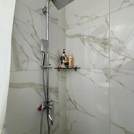 דירה Park Land Premium אוזהורוד