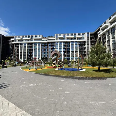 Park Land Premium
